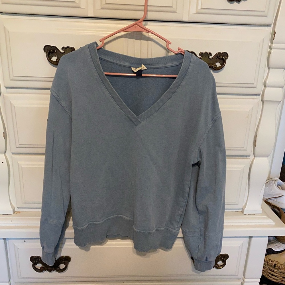 Crew neck